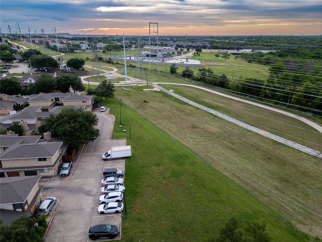 4950 Rolling Vista, Mesquite, TX 75150