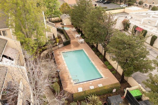 576 W Parr Avenue 9, Los Gatos, CA 95032