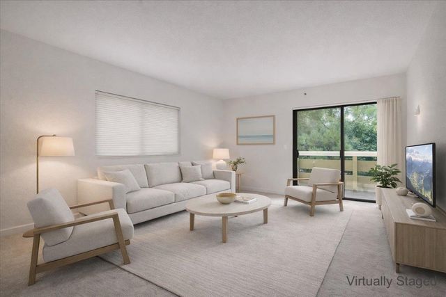 576 W Parr Avenue 9, Los Gatos, CA 95032