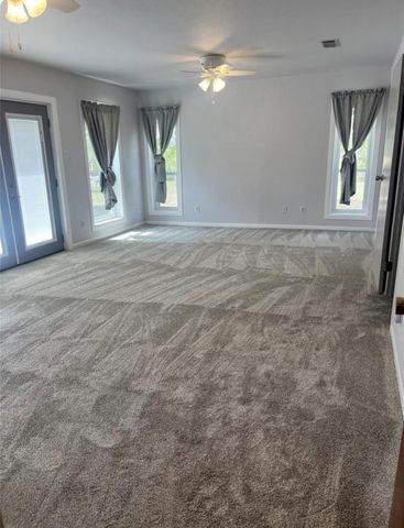 2460 State Highway 95 Highway N, Moulton, TX 77975