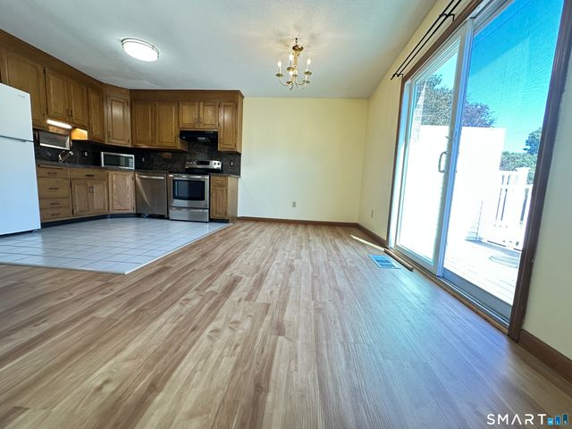 30 Sheila Court 29, Bristol, CT 06010