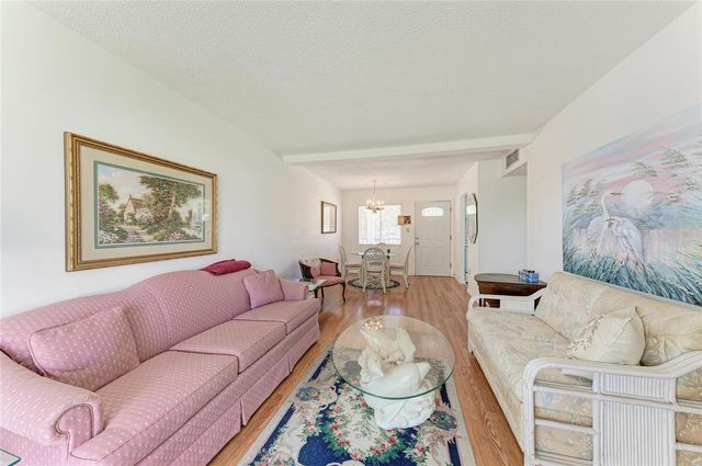 2431 FLAMINGO BOULEVARD K25, Bradenton, FL 34207