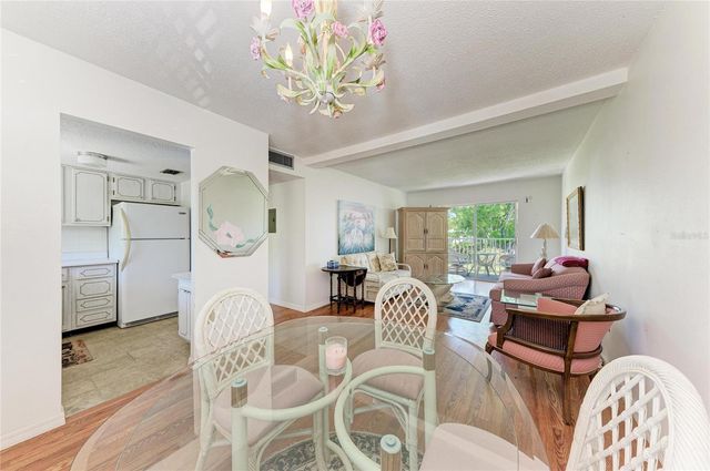 2431 FLAMINGO BOULEVARD K25, Bradenton, FL 34207