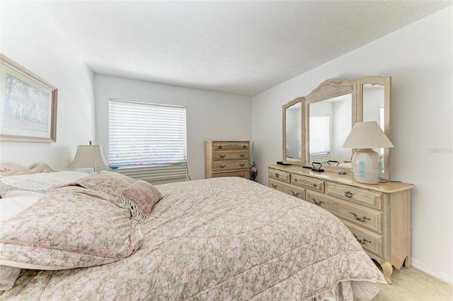 2431 FLAMINGO BOULEVARD K25, Bradenton, FL 34207