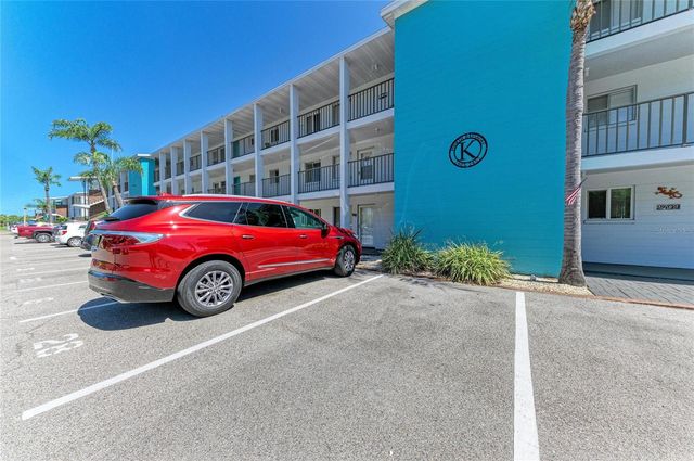 2431 FLAMINGO BOULEVARD K25, Bradenton, FL 34207