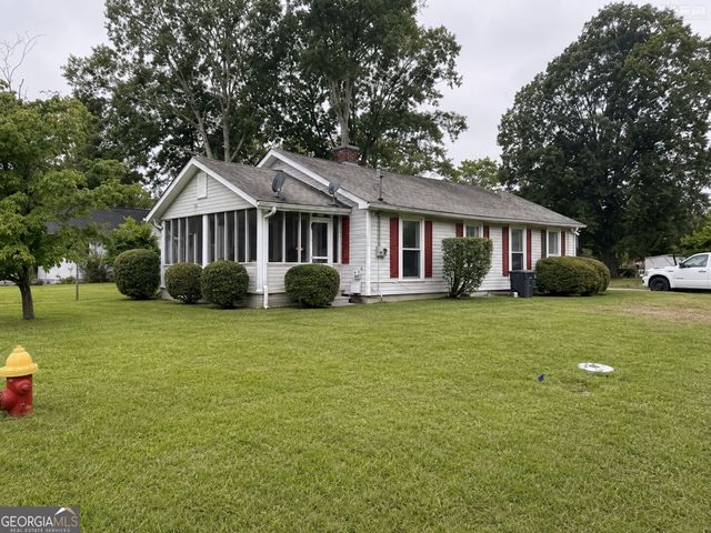 232 E 5th Avenue, Winder, GA 30680