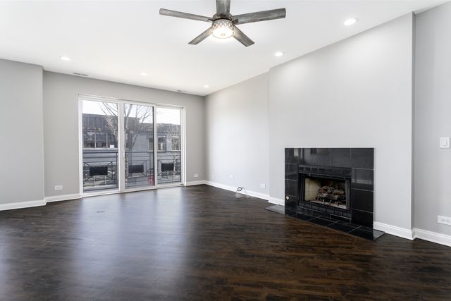 260 N California Avenue 2, Chicago, IL 60612