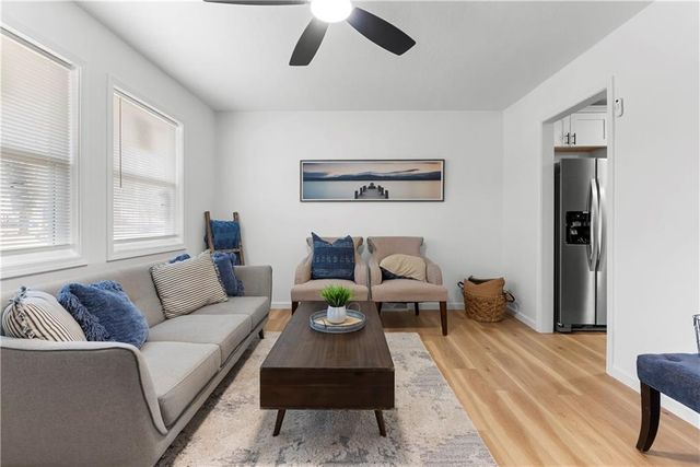 7101 Willow Avenue, Raytown, MO 64133