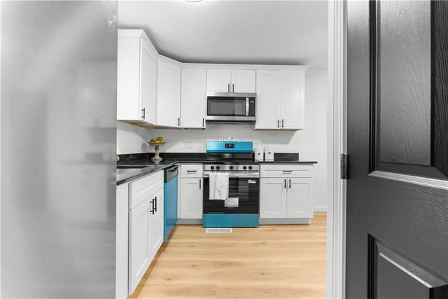 7101 Willow Avenue, Raytown, MO 64133