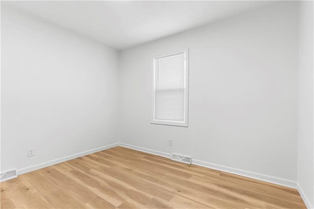 7101 Willow Avenue, Raytown, MO 64133