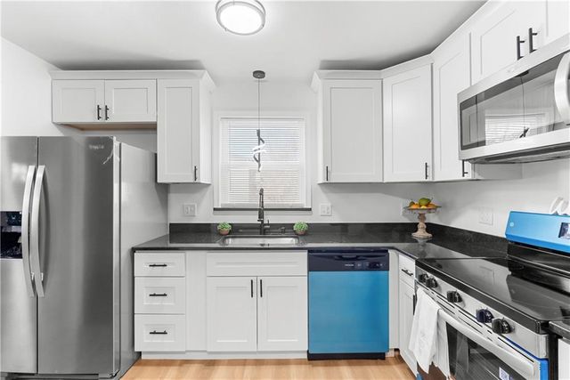 7101 Willow Avenue, Raytown, MO 64133