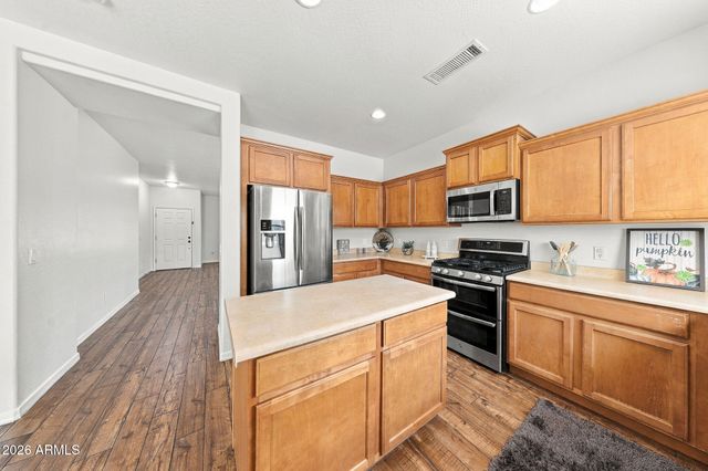 18543 W MISSION Lane, Waddell, AZ 85355