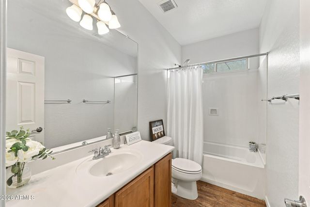 18543 W MISSION Lane, Waddell, AZ 85355