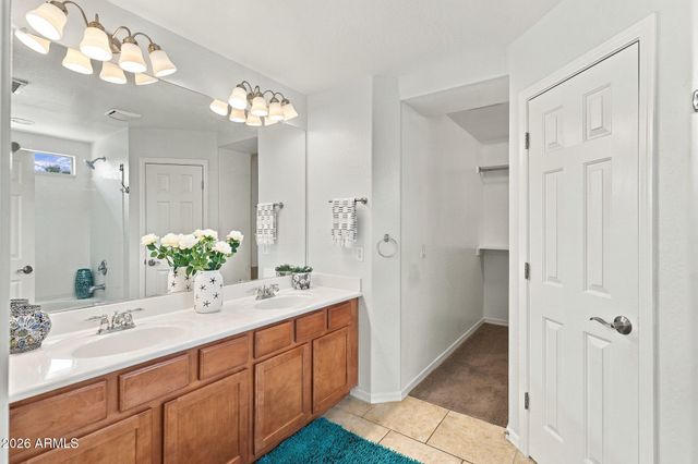 18543 W MISSION Lane, Waddell, AZ 85355