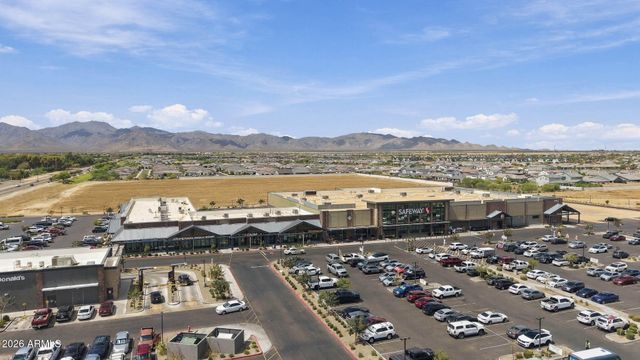 18543 W MISSION Lane, Waddell, AZ 85355