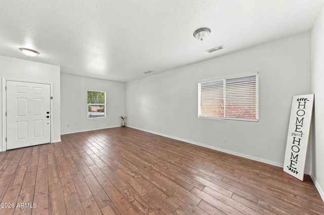 18543 W MISSION Lane, Waddell, AZ 85355