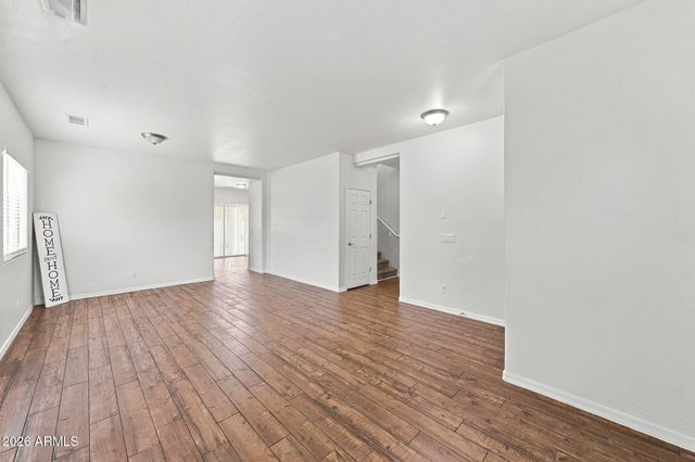 18543 W MISSION Lane, Waddell, AZ 85355