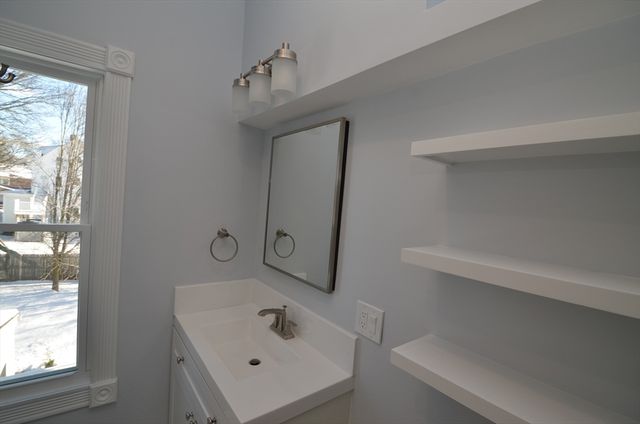 39 Cleveland Street 2, Melrose, MA 02176