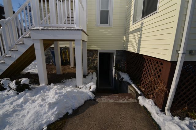 39 Cleveland Street 2, Melrose, MA 02176