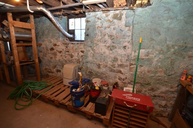 39 Cleveland Street 2, Melrose, MA 02176