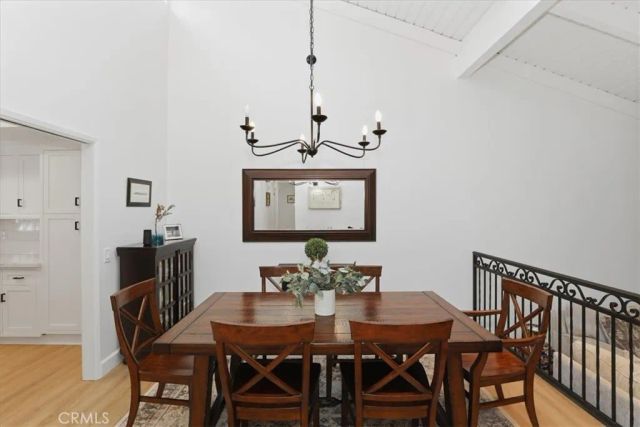 702 Via Zapata, Riverside, CA 92507