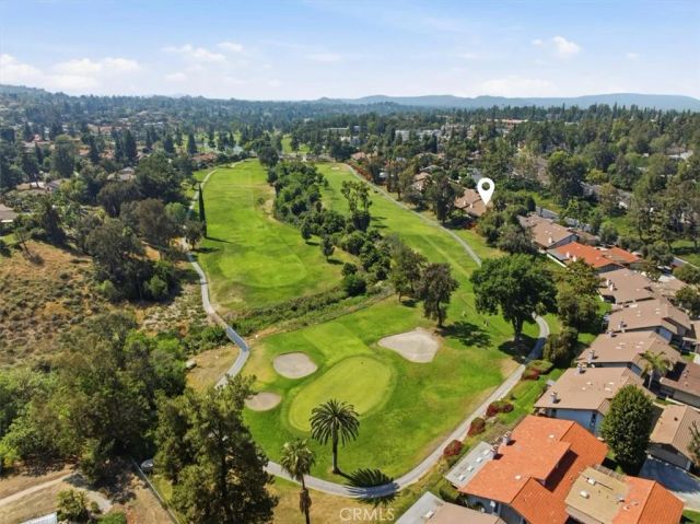 702 Via Zapata, Riverside, CA 92507