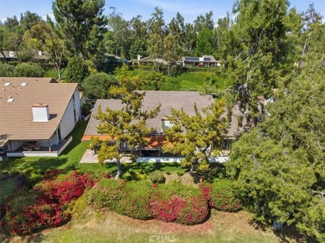 702 Via Zapata, Riverside, CA 92507