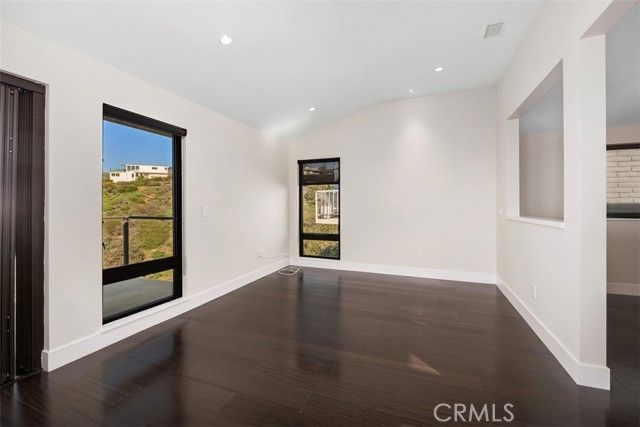 781 Balboa Avenue, Laguna Beach, CA 92651