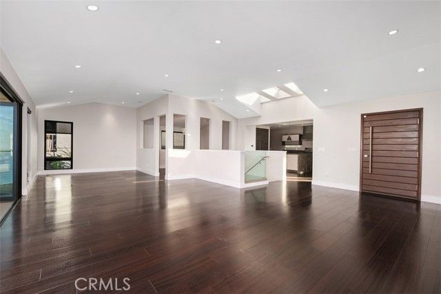 781 Balboa Avenue, Laguna Beach, CA 92651