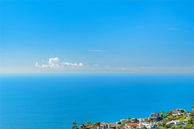 781 Balboa Avenue, Laguna Beach, CA 92651