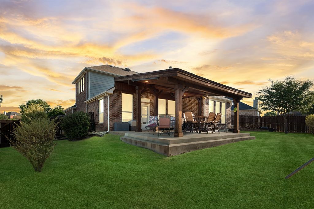910 Elk Horn Drive, Midlothian, TX 76065 — exterior