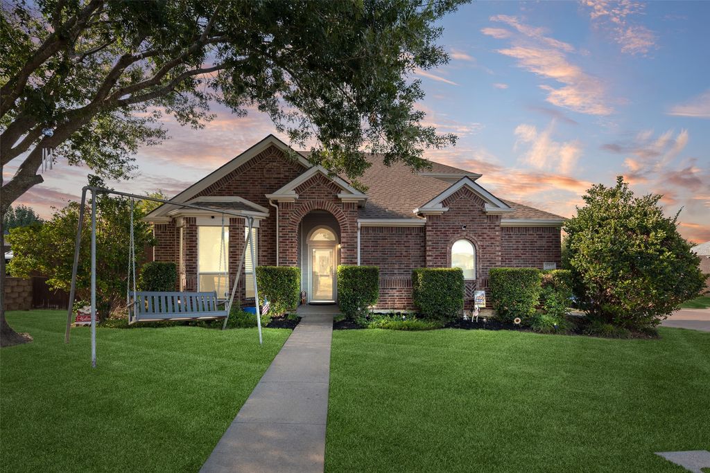 910 Elk Horn Drive, Midlothian, TX 76065 — photo 2