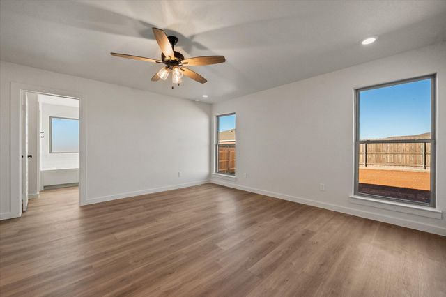 602 E 22nd Street, Wolfforth, TX 79382