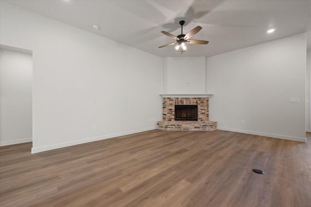 602 E 22nd Street, Wolfforth, TX 79382