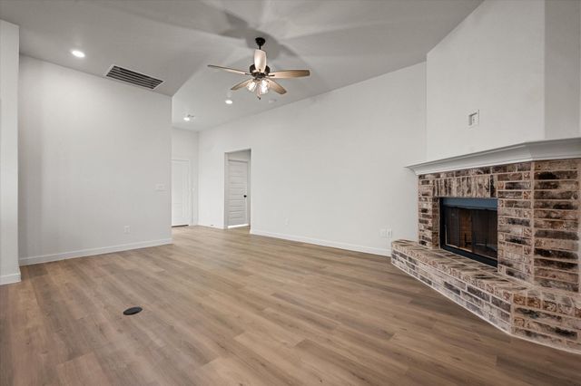 602 E 22nd Street, Wolfforth, TX 79382