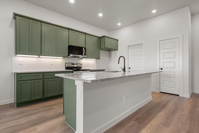 602 E 22nd Street, Wolfforth, TX 79382