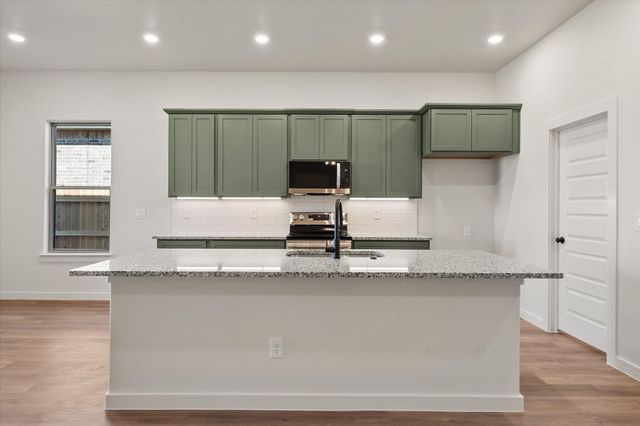 602 E 22nd Street, Wolfforth, TX 79382