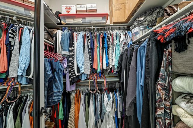 821 Bryce CYN, Pflugerville, TX 78660