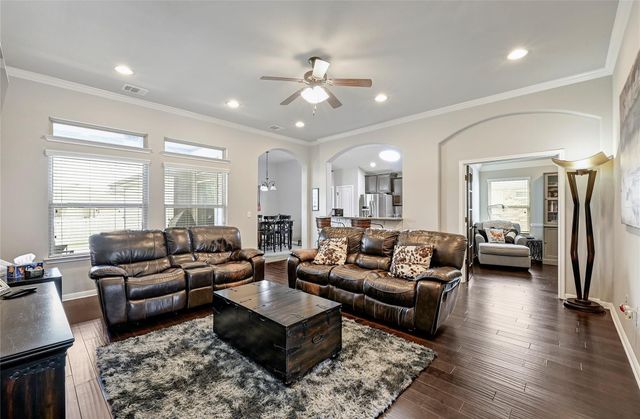 821 Bryce CYN, Pflugerville, TX 78660