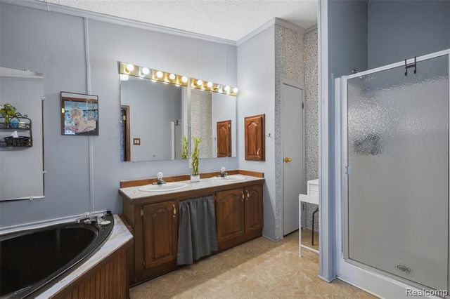 28725 Parkview, Flat Rock, MI 48134