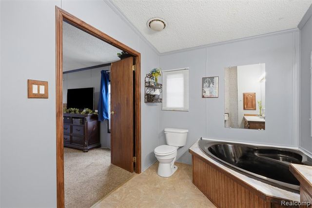 28725 Parkview, Flat Rock, MI 48134