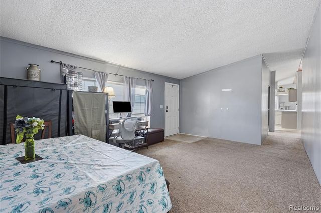 28725 Parkview, Flat Rock, MI 48134