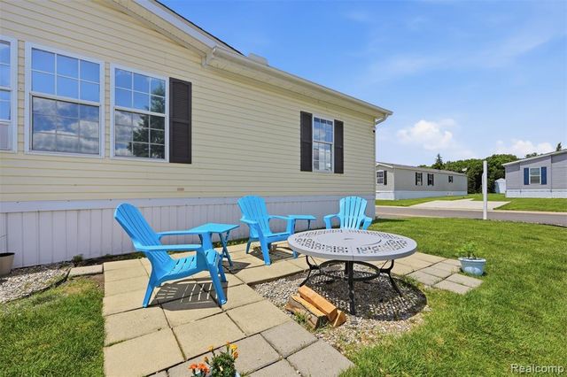 28725 Parkview, Flat Rock, MI 48134