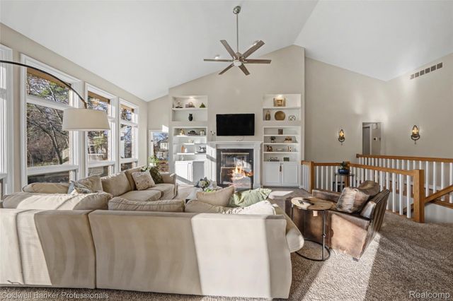 1963 Turnberry Court, Oxford Charter Township, MI 48371