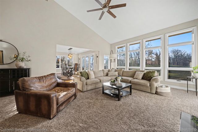 1963 Turnberry Court, Oxford Charter Township, MI 48371