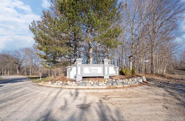 1963 Turnberry Court, Oxford Charter Township, MI 48371