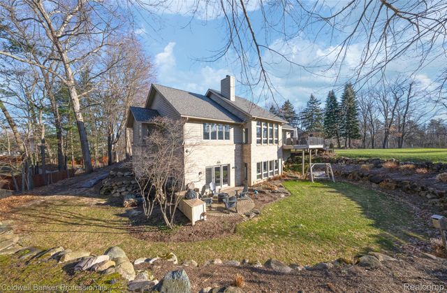 1963 Turnberry Court, Oxford Charter Township, MI 48371