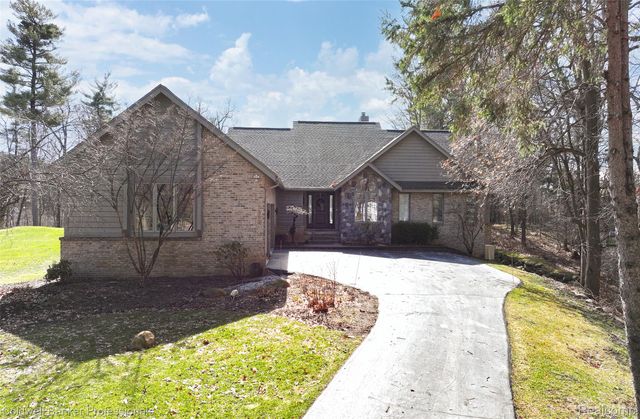 1963 Turnberry Court, Oxford Charter Township, MI 48371