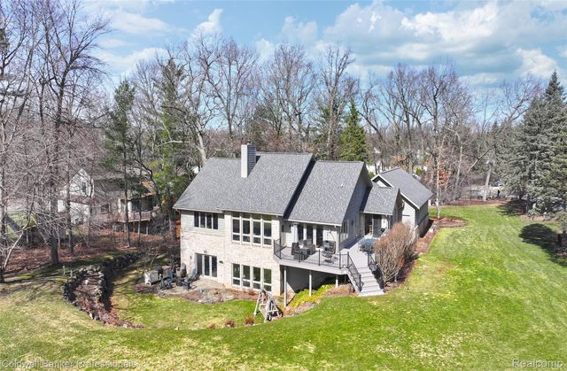 1963 Turnberry Court, Oxford Charter Township, MI 48371