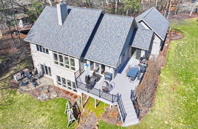 1963 Turnberry Court, Oxford Charter Township, MI 48371